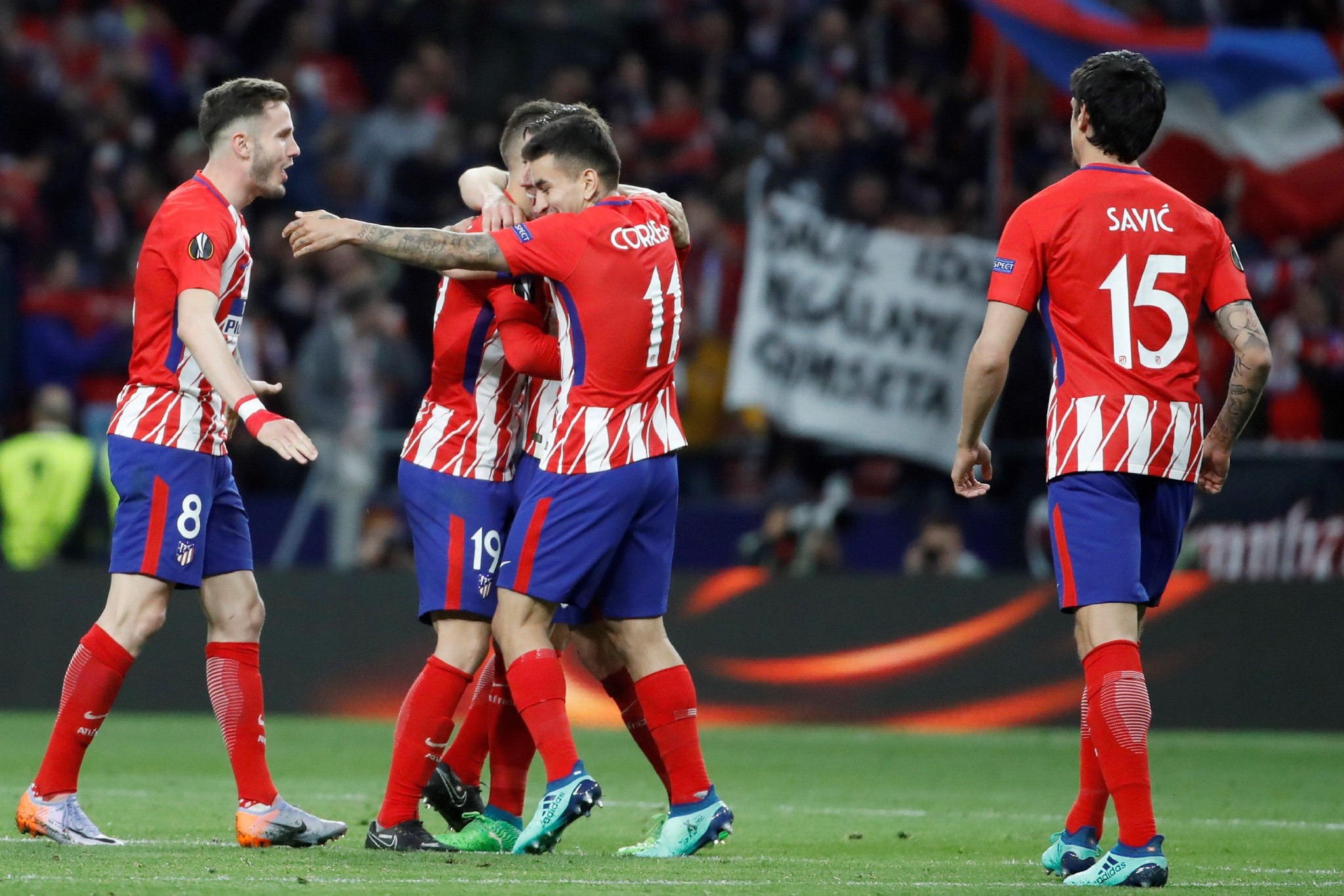 而是一次 而是一次